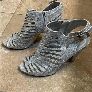 Hot Tomato Glittering Silver Heels